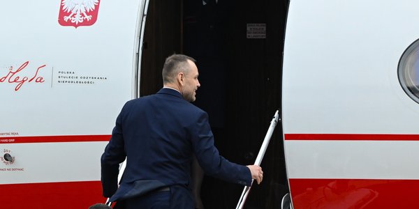 Prezydent Karol Nawrocki podpisał ustawy obniżające ceny paliw