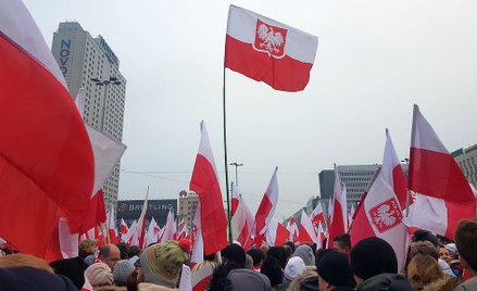 Sondaż: Jakie tematy były dla Polaków najważniejsze w 2018 r.?