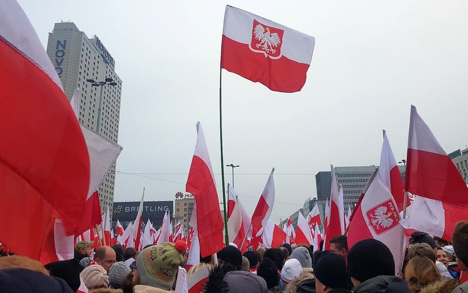 Sondaż: Jakie tematy były dla Polaków najważniejsze w 2018 r.?