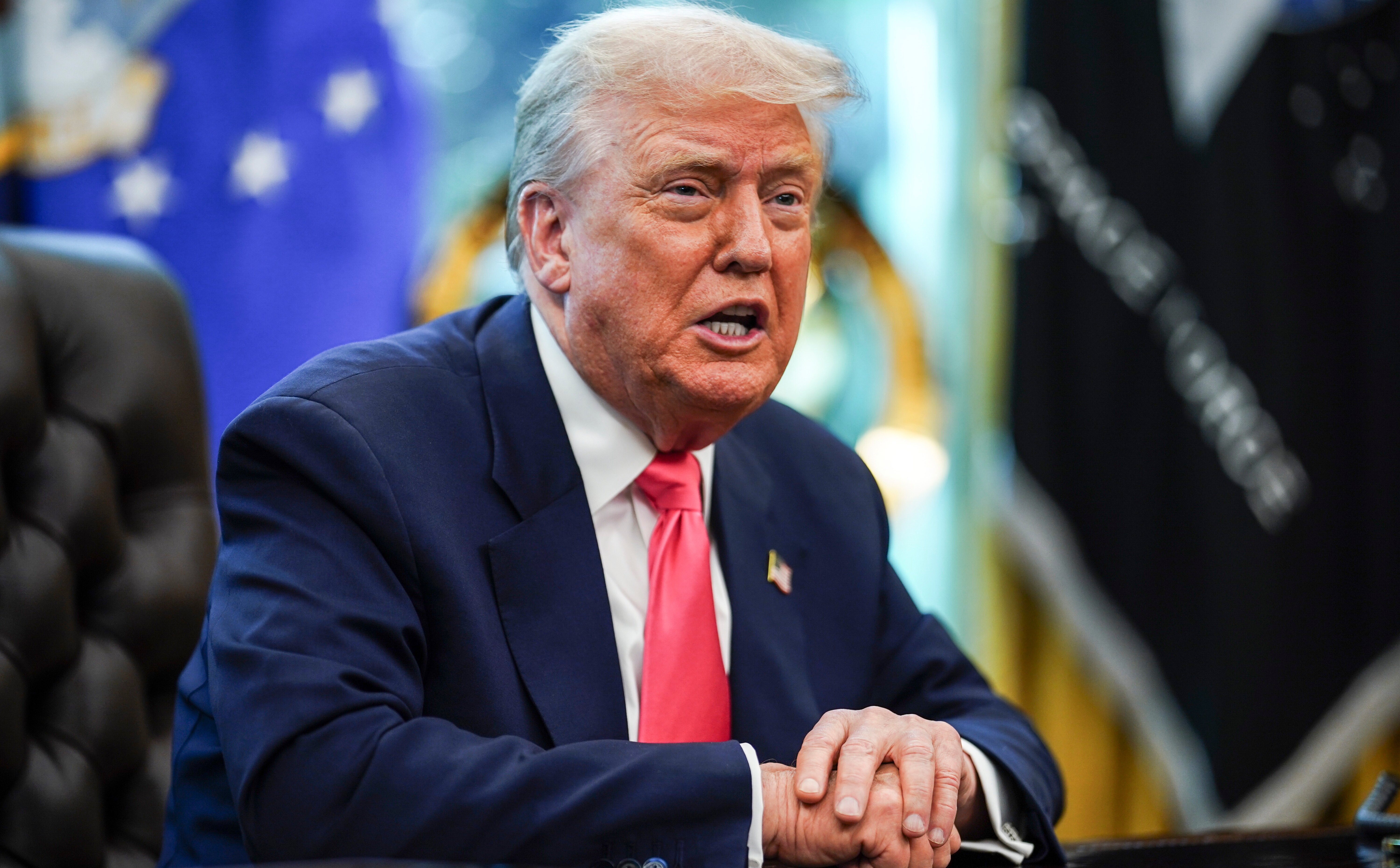 Donald Trump: Nie będzie karnych ceł na Chiny za zakup rosyjskiej ropy. Na razie