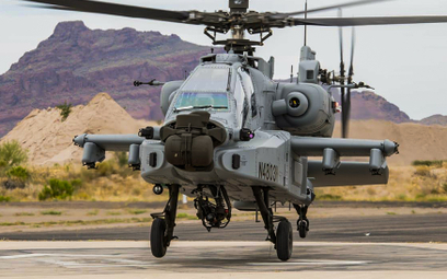 Pierwszy śmigłowiec bojowy Boeing AH-64E Guardian przekazany Siłom Powietrznym Indii. Fot. Siły Powi