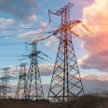 Wielu właścicieli nie może zabudować swoich działek, bo biegną przez nie np. linie energetyczne.