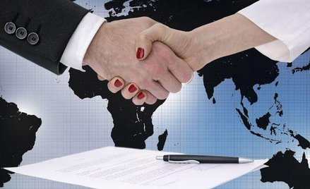 Financial Times: M&A za 3 bln USD