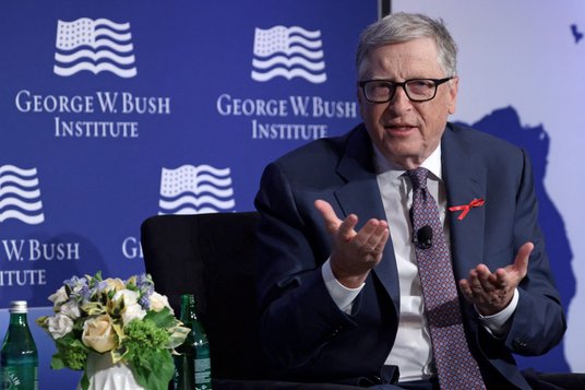 Bill Gates po zakończeniu kariery biznesowej poświęcił swoją energię i znaczną część majątku na dzia