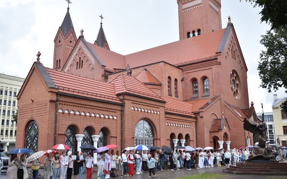 Białoruś: Służby boją się Boga mniej niż Łukaszenki