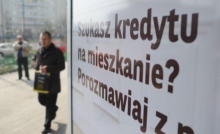 Prawie 1/3 dorosłych osób ma kredyt w banku