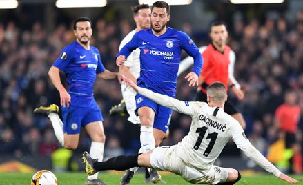 Eden Hazard (w środku) rozegra w Baku ostatni mecz w koszulce Chelsea, a po finale Ligi Europy zosta