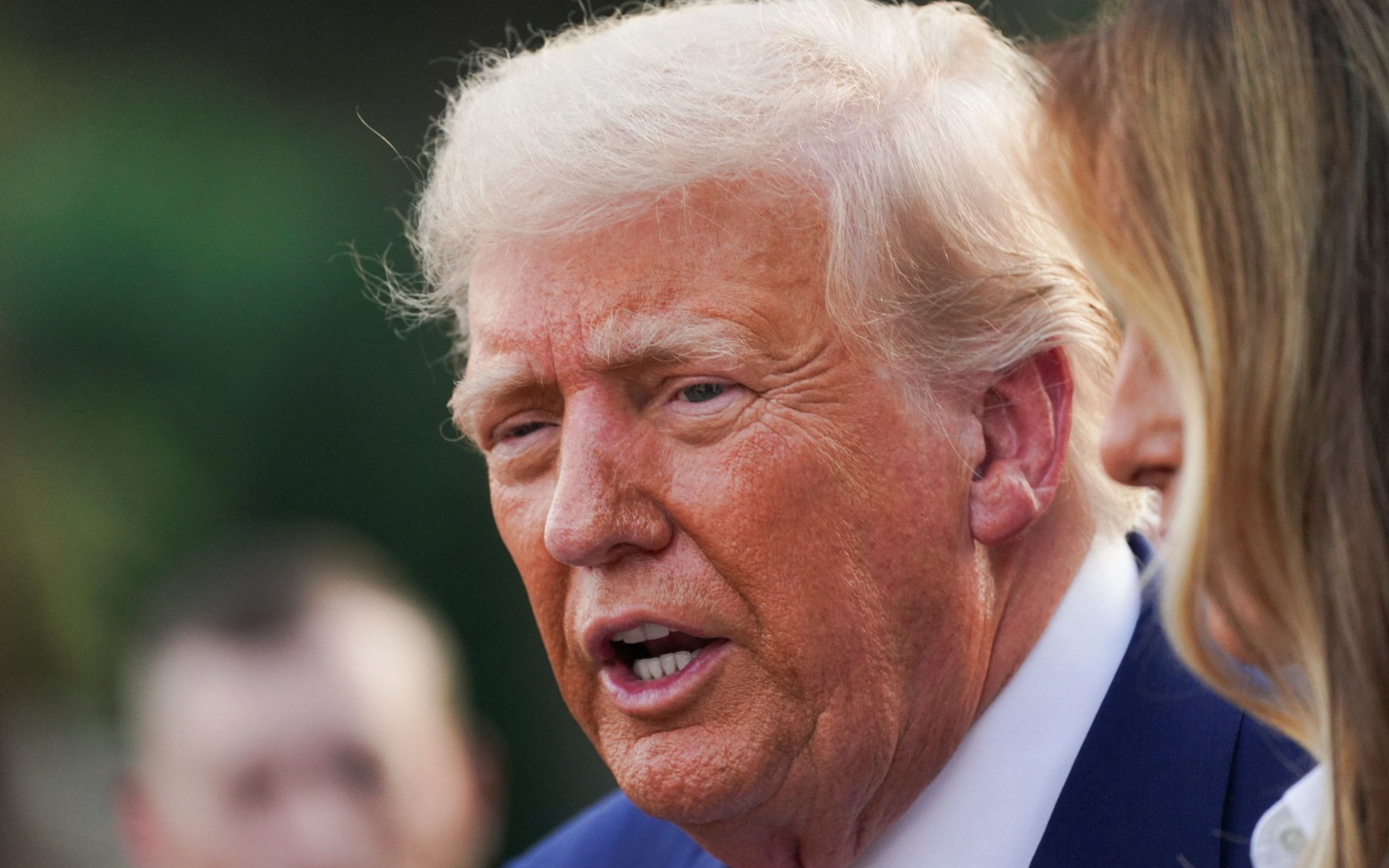 Donald Trump wiedział, iż Izrael zaatakuje Iran. Mówi o bombie atomowej