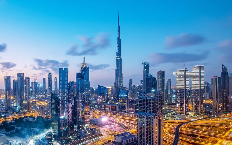 Uczestnicy dubajskiej konferencji klimatycznej wzywali do zaprzestania inwestycji w wydobycie ropy i