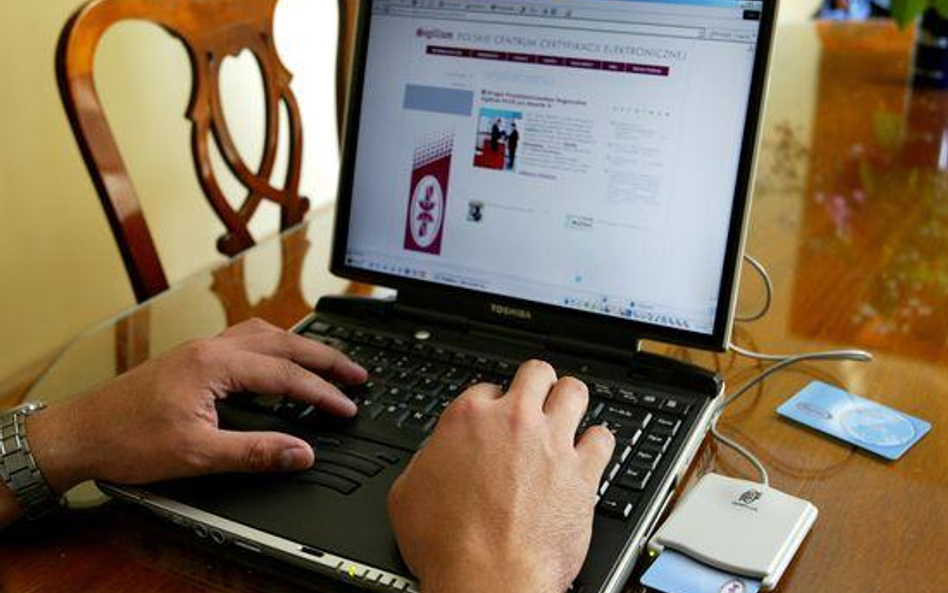 E-administracja wreszcie ma się stać faktem