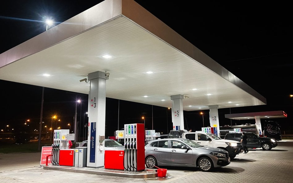Stacje paliw będą pełniły coraz więcej różnych funkcji