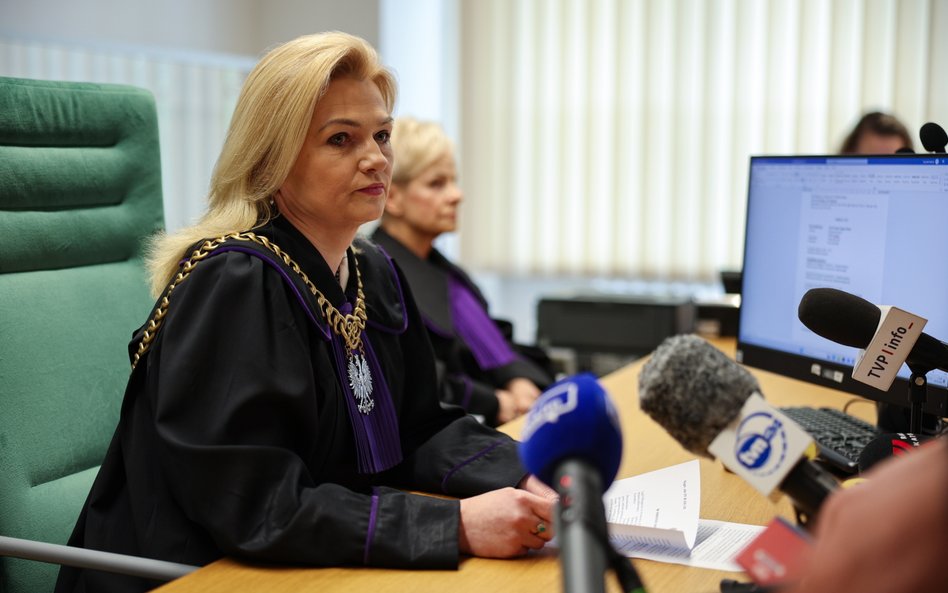 Sędzia Ewelina Pałgan-Witek na sali Sądu Okręgowego w Sosnowcu