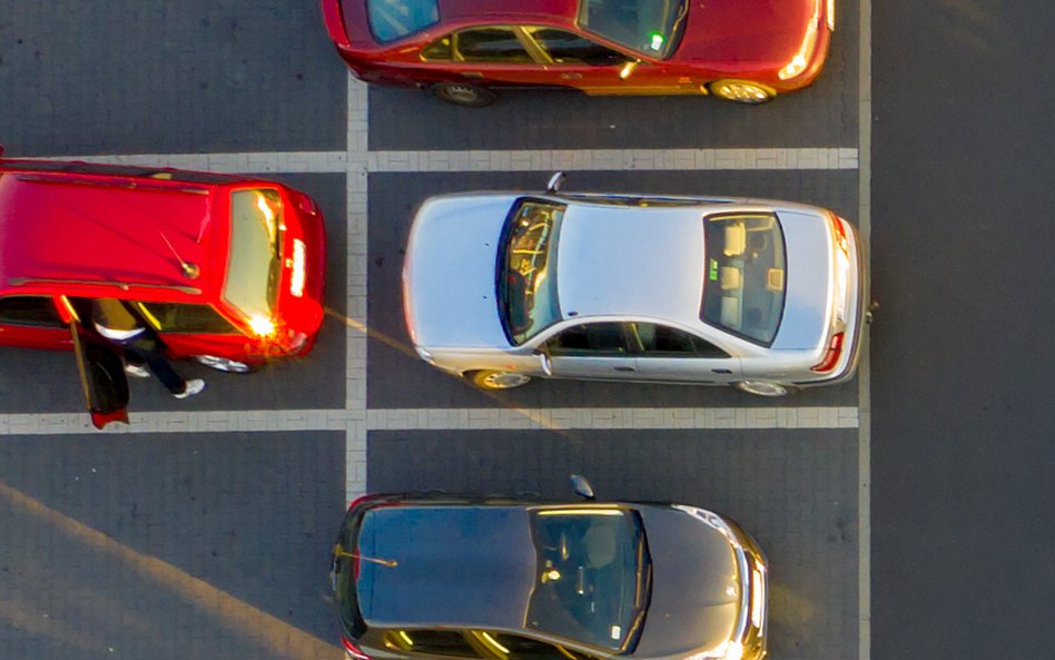 WSA: Komórki lokatorskie nie zastąpią miejsc parkingowych