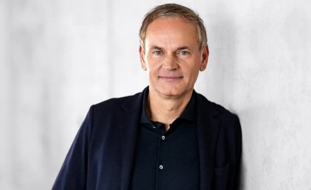 Oliver Blume, który łączył funkcję prezesa Porsche i Grupy Volkswagena – rezygnuje z kierowania mark