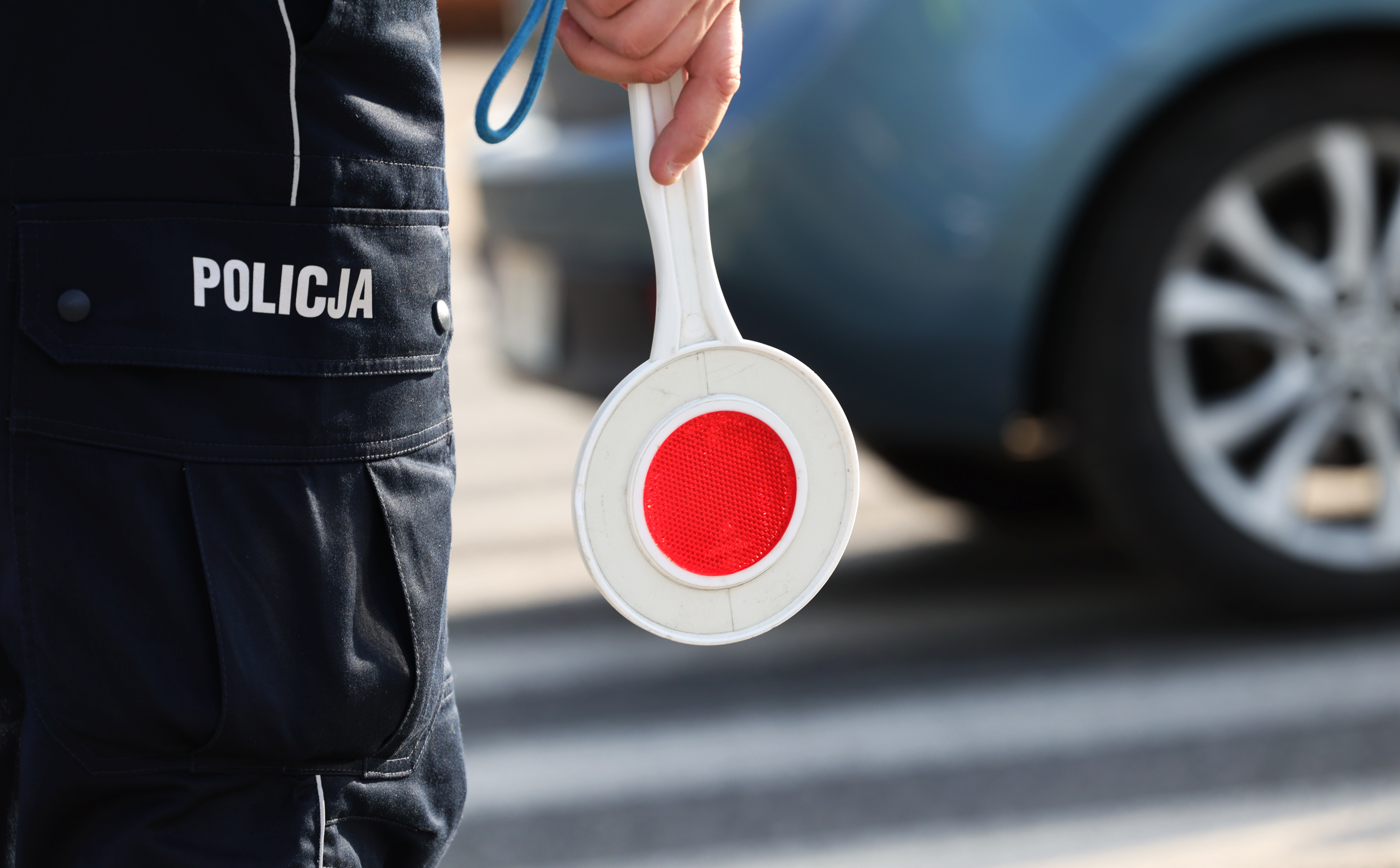 Posiadacze pojazdów, którzy unikną konfiskaty auta, nie wywiną się od nawiązki
