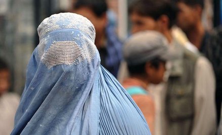 Szwecja bierze się za burki