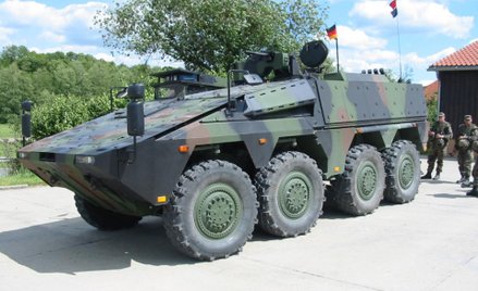 pojazd opancerzony BTK Boxer (fot Public Domain)