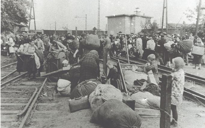 Obóz przejściowy w Pruszkowie w 1944 r.