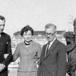 Seweryn Eustachiewicz, NN, Stanisław Stomma podczas zwiedzania Wersalu, lato 1957 r.