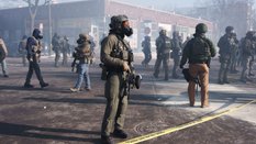 Protest po tym, jak agenci federalni śmiertelnie postrzelili 37-letniego Alexa Prettiego podczas pró