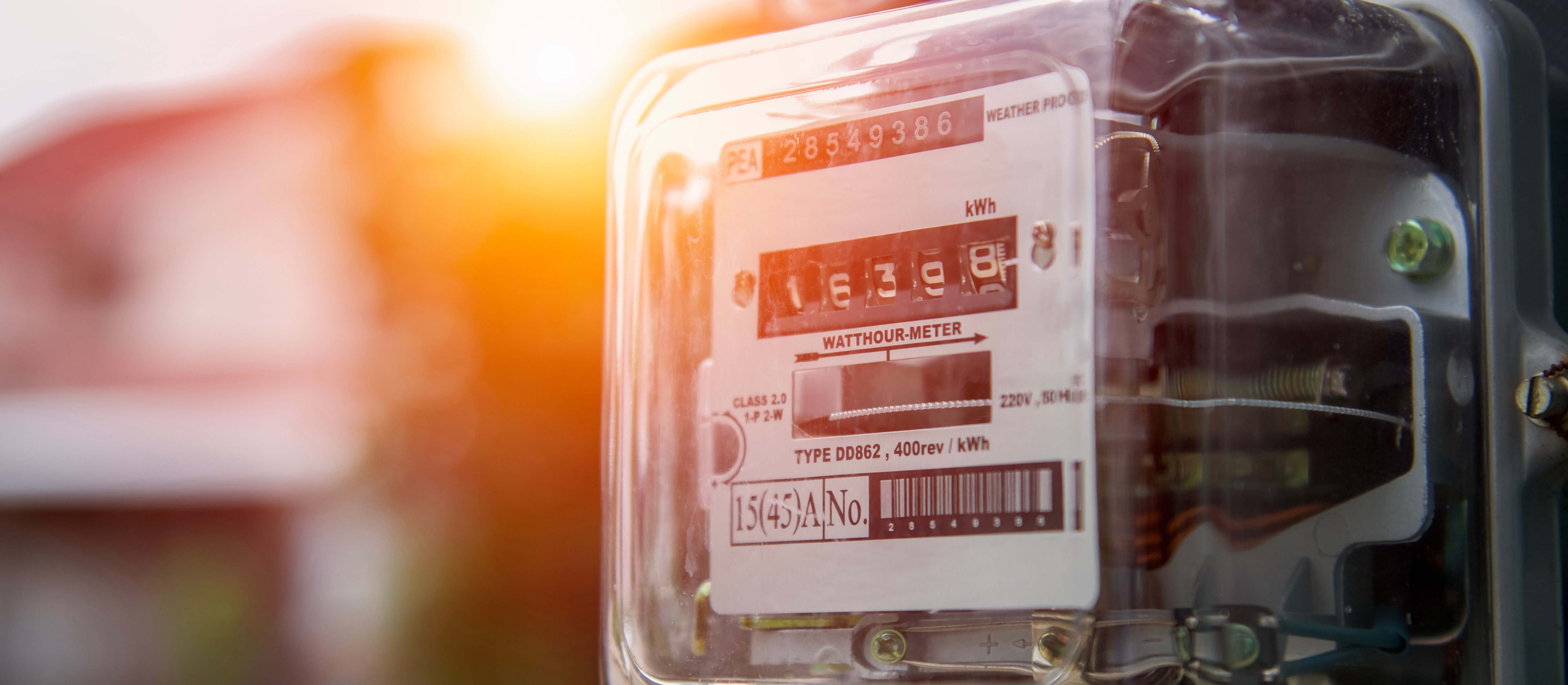 Gigantyczne koszty mrożenia cen energii i gazu. Zapłacił za to każdy z nas