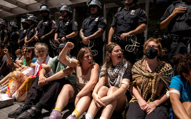 Protest aktywistów przed centralą Citigroup w Nowym Jorku.