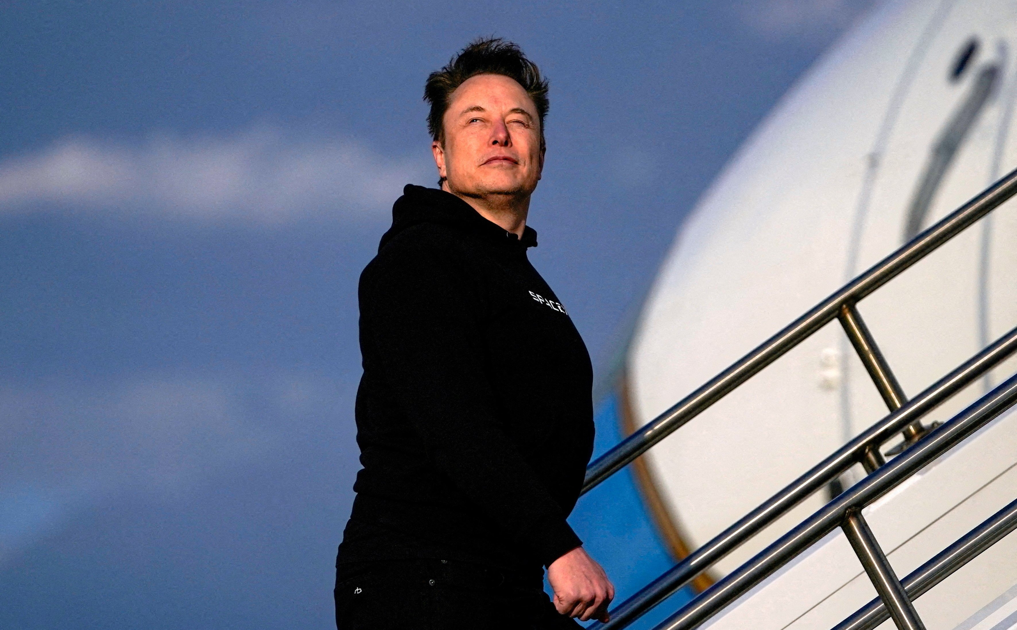 Musk poświęci więcej czasu Tesli, a mniej DOGE