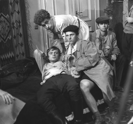 „Godzina »W«” Janusza Morgensterna to powrót reżysera po dziesięciu latach do tematyki powstańczej. 