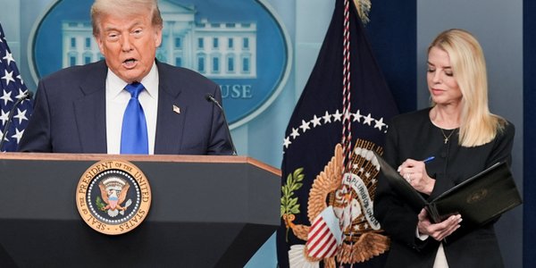 Trump domaga się od „Wall Street Journal” 10 miliardów dolarów odszkodowania. W tle sprawa Jeffreya Epsteina