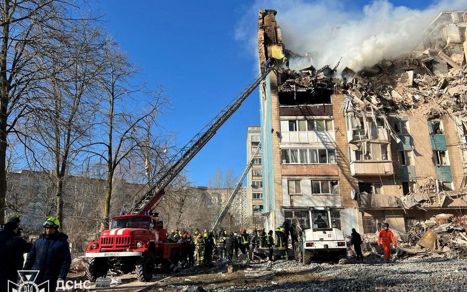 W ataku powietrznym Rosji na Tarnopol w nocy z 18 na 19 listopada, zginęło co najmniej 21 osób