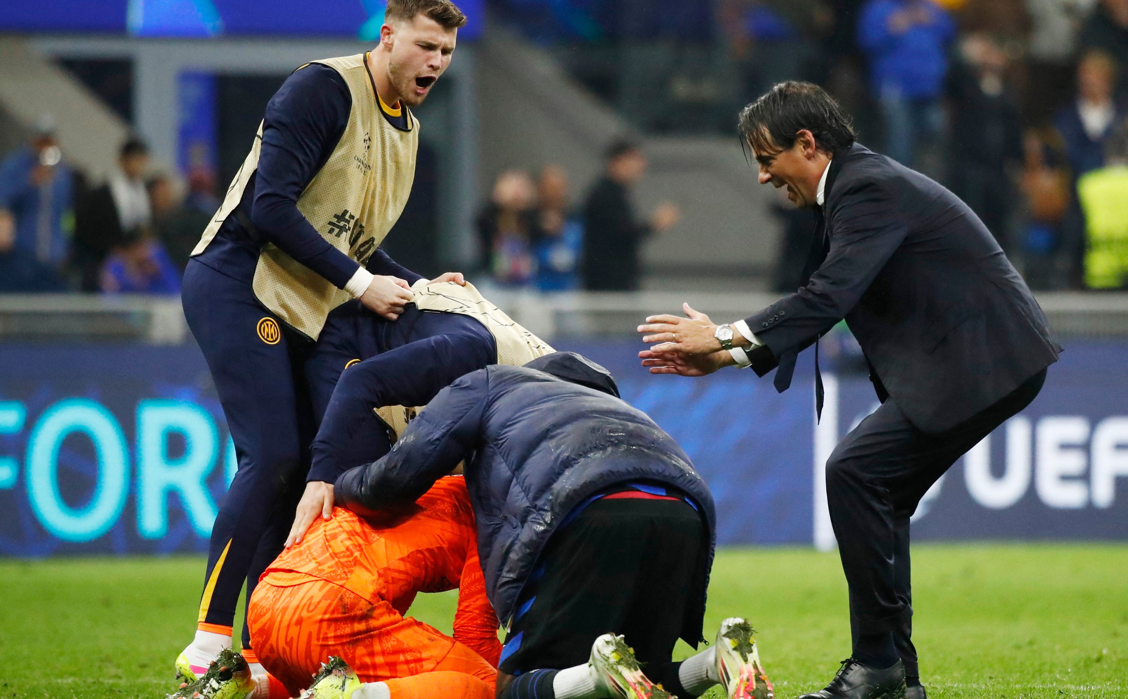 Liga Mistrzów. Barcelona z piekła do nieba i z powrotem, Inter pierwszym finalistą