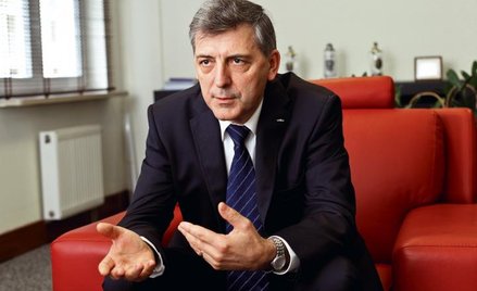 Wiesław Różacki, prezes dwóch giełdowych firm: PBG i Rafako, nie boi się nowych wyzwań. Na co dzień 