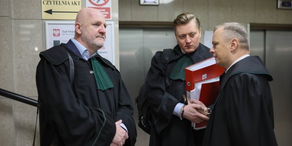 The destiny  of the arrest of Zbigniew Ziobro is at stake. An avalanche of defence requests