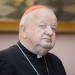 Kard. Dziwisz: Jako biskup nie brałem pensji