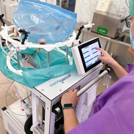 NanOX Recovery Box to urządzenie pozwalające na bezpieczne przechowywanie nerek, bieżące monitorowan