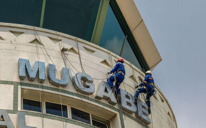 Zimbabwe z lotniskiem imienia Mugabego