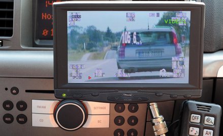 Kolejny kierowca wygrał przed sądem. Poszło o wideorejestrator PolCam