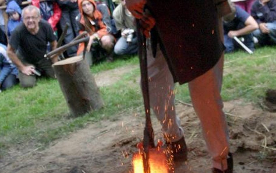 Dymarki Świętokrzyskie w Nowej Słupi.