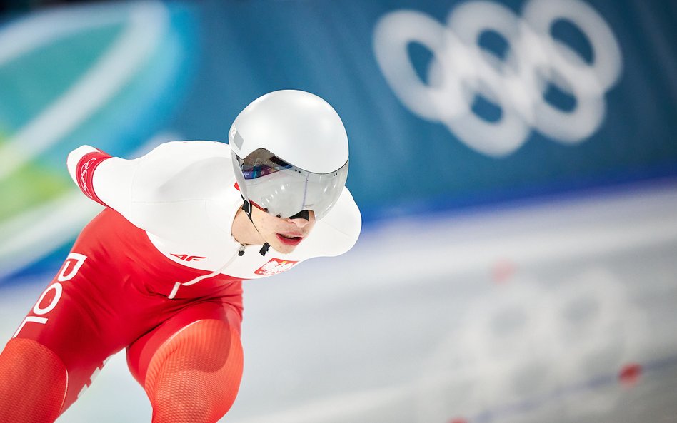 Władimir Semirunnij podczas biegu na 1500 m