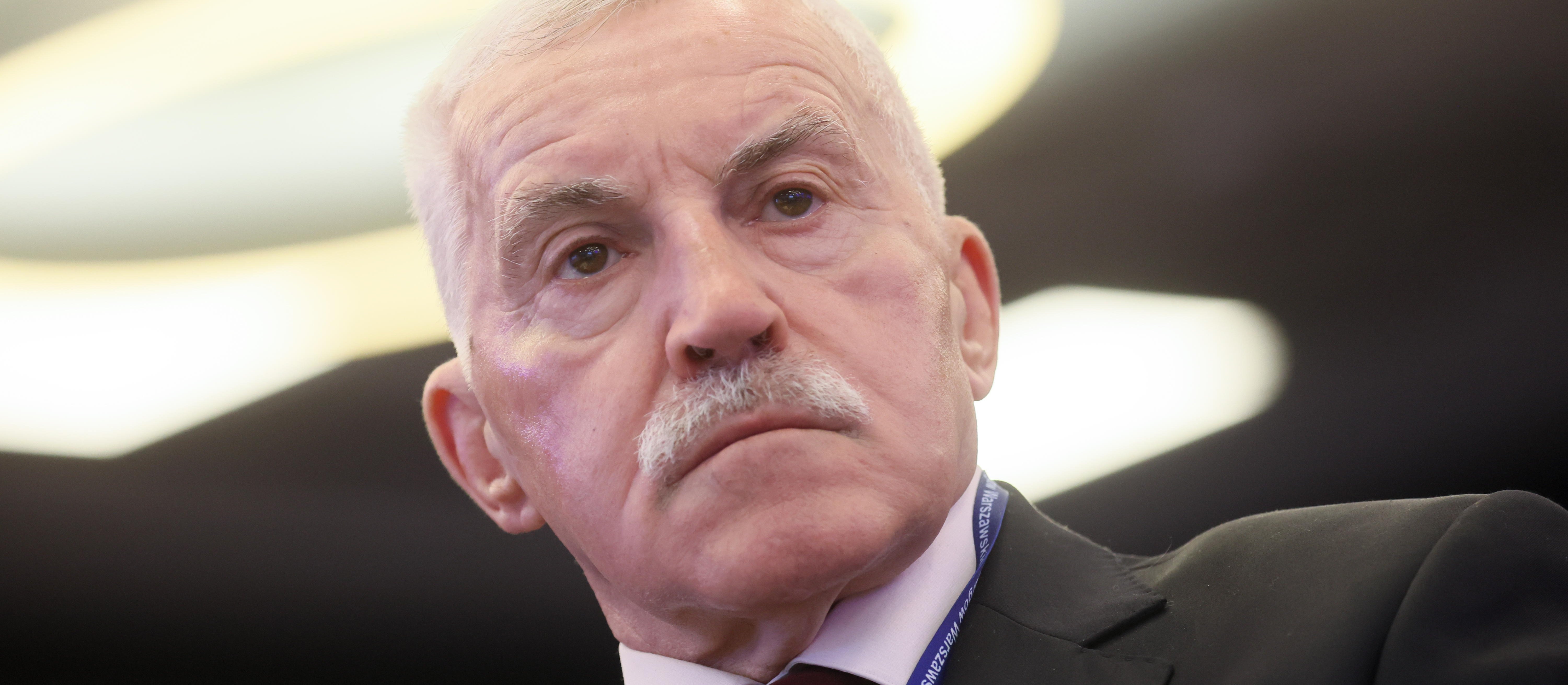Gen. Bieniek o odebraniu orderu Zełenskiemu. „Ten problem trzeba załatwić”
