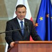 Sondaż: Polacy pozytywnie oceniają działania Dudy