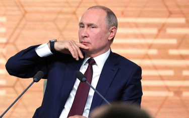 Władimir Putin przegrywa wojnę o historię
