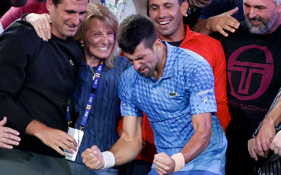Novak Djoković triumf świętował z rodziną tak intensywnie, jak po żadnym poprzednim zwycięstwie