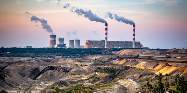 Nawet astronomiczna inwestycja nie zatrzyma młodych w regionie żegnającym węgiel