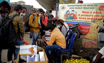 Koronawirus. Indie: Prawdziwa liczba ofiar epidemii liczona w milionach?