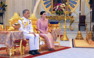 Tajlandia: Monarcha poślubił wiceszefową swojej ochrony