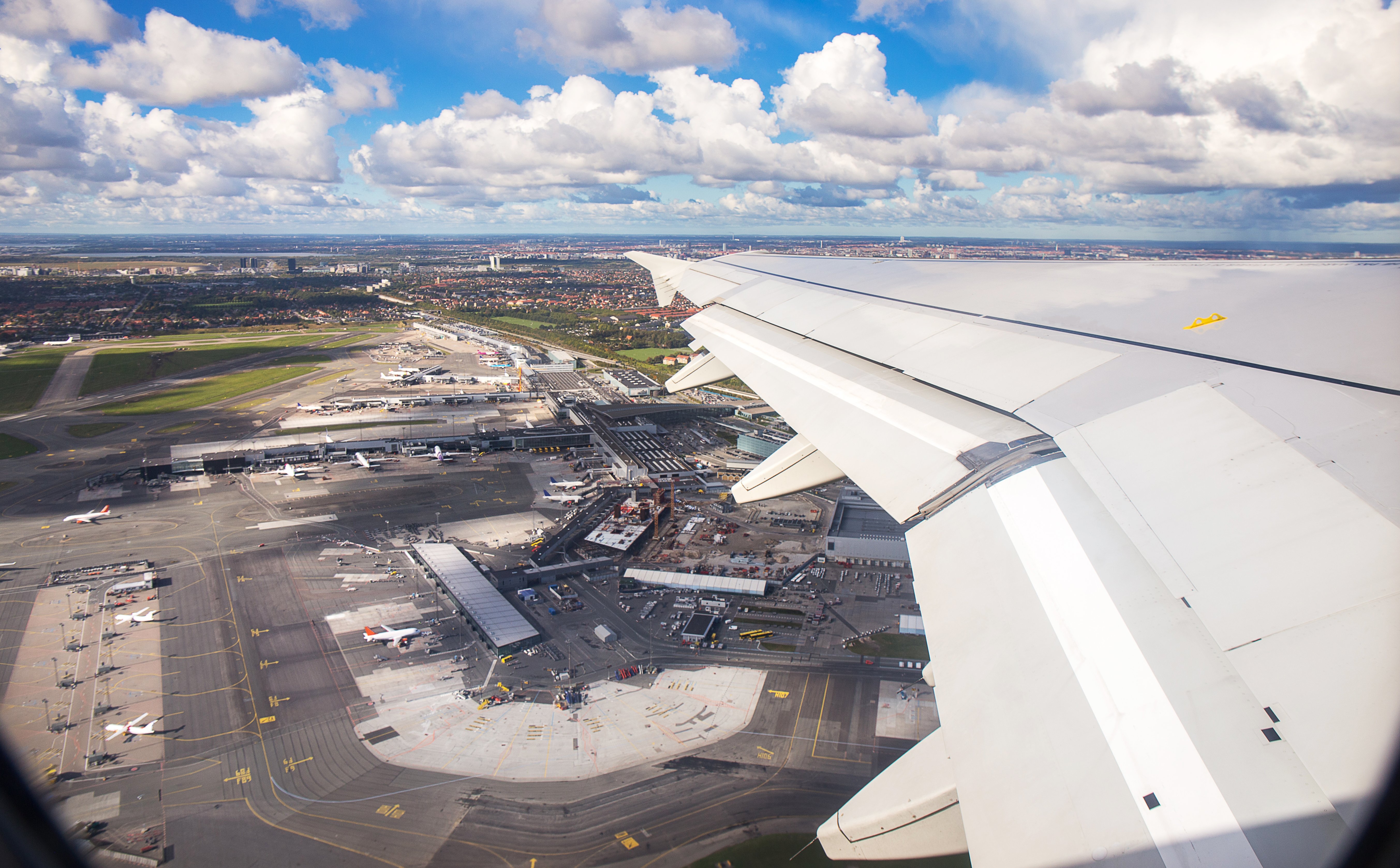 Karolina Wojtasik: Drony atakują lotniska Europy. Wojna hybrydowa to już nasza codzienna rzeczywistość