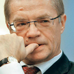 Aleksander Miedwiediew jest m.in. prezesem Rosyjskiej Ligi Hokeja, a w wolnych chwilach sam sięga po