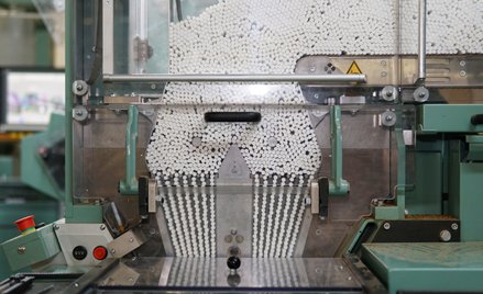 Czy drastyczna podwyżka akcyzy na papierosy da fiskusowi zaplanowane pieniądze?