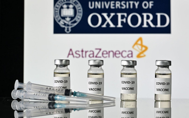 Koronawirus. Są wyniki skuteczności szczepionki oksfordzkiej. Sukces i rozczarowanie